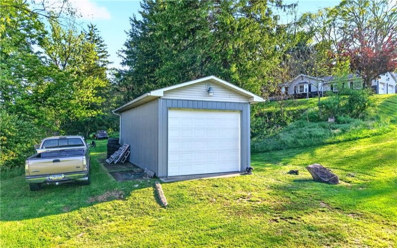 1188 Willowbrook Road, Rostraver Twp, 15012, 2 Bedrooms Bedrooms, 9 Rooms Rooms,2 BathroomsBathrooms,Residential,For Sale,Willowbrook Road,1752778