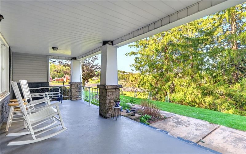 1188 Willowbrook Road, Rostraver Twp, 15012, 2 Bedrooms Bedrooms, 9 Rooms Rooms,2 BathroomsBathrooms,Residential,For Sale,Willowbrook Road,1752778