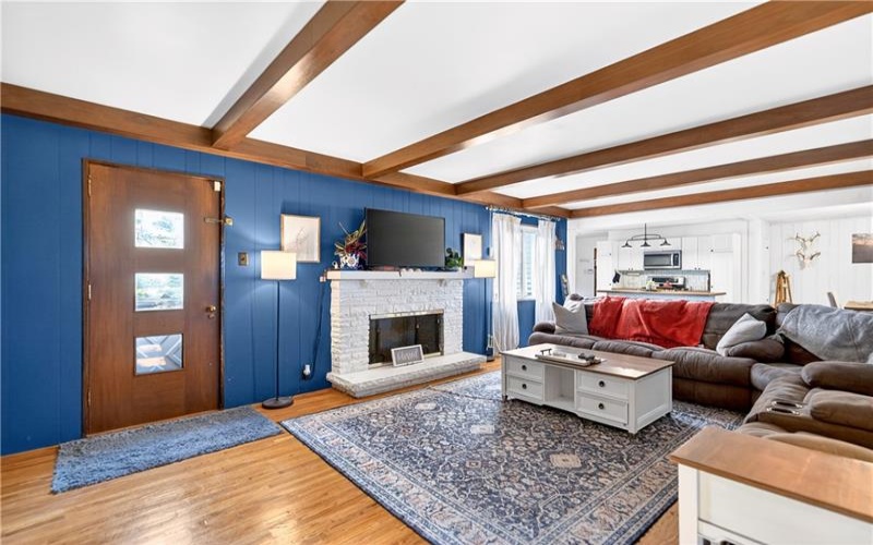 1188 Willowbrook Road, Rostraver Twp, 15012, 2 Bedrooms Bedrooms, 9 Rooms Rooms,2 BathroomsBathrooms,Residential,For Sale,Willowbrook Road,1752778