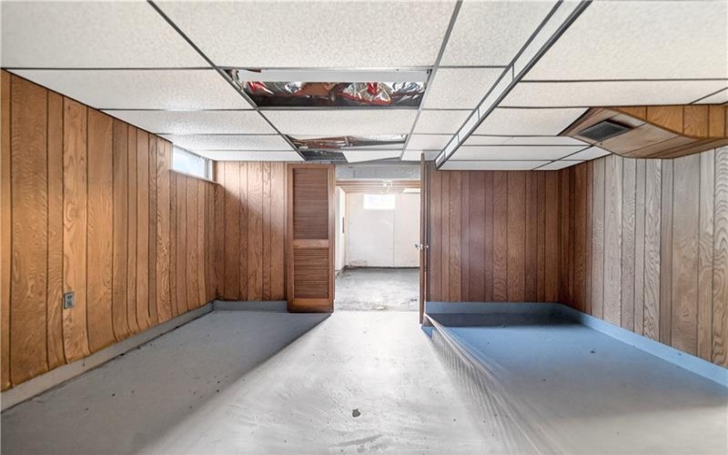 1188 Willowbrook Road, Rostraver Twp, 15012, 2 Bedrooms Bedrooms, 9 Rooms Rooms,2 BathroomsBathrooms,Residential,For Sale,Willowbrook Road,1752778