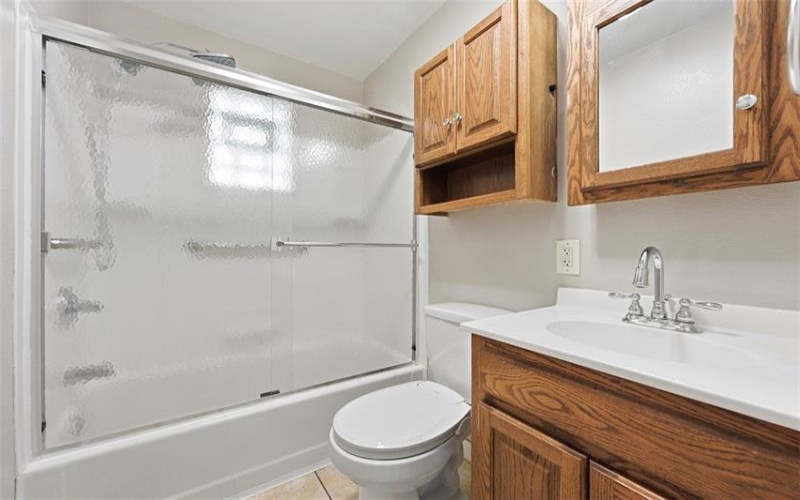 12000 Lee Dr, Irwin, 15642, 3 Bedrooms Bedrooms, 8 Rooms Rooms,1.1 BathroomsBathrooms,Residential,For Sale,Lee Dr,1752780