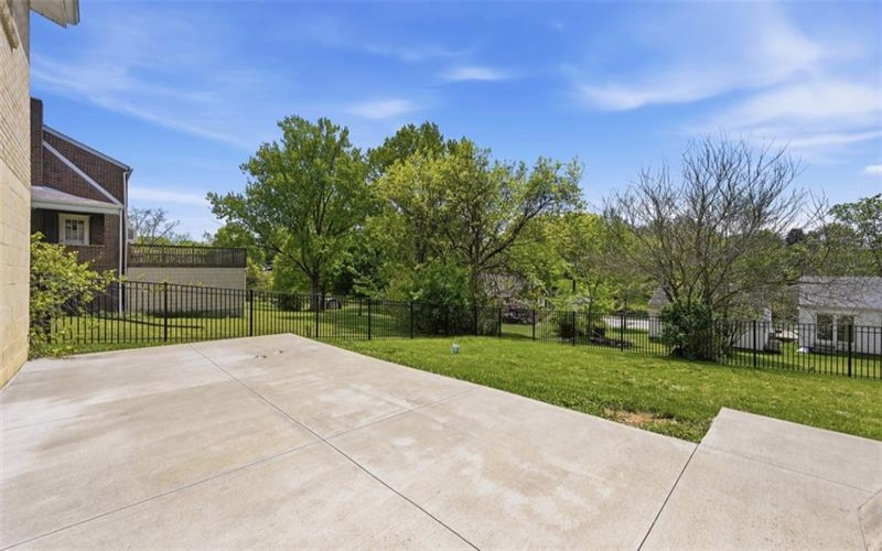 12000 Lee Dr, Irwin, 15642, 3 Bedrooms Bedrooms, 8 Rooms Rooms,1.1 BathroomsBathrooms,Residential,For Sale,Lee Dr,1752780
