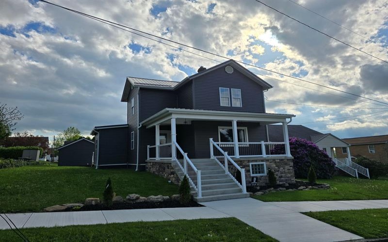 206 Shade STREET, Derry, 15627, 2 Bedrooms Bedrooms, 7 Rooms Rooms,1.1 BathroomsBathrooms,Residential,For Sale,Shade,1752786