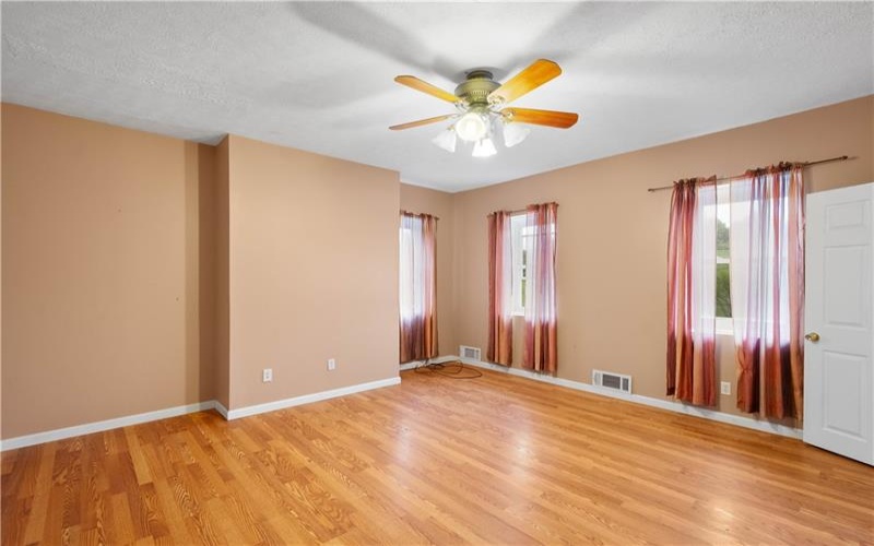 36 Little Mingo Rd, Finleyville, 15332, 5 Bedrooms Bedrooms, ,3.1 BathroomsBathrooms,Farm-acreage-lot,For Sale,Little Mingo Rd,1752790