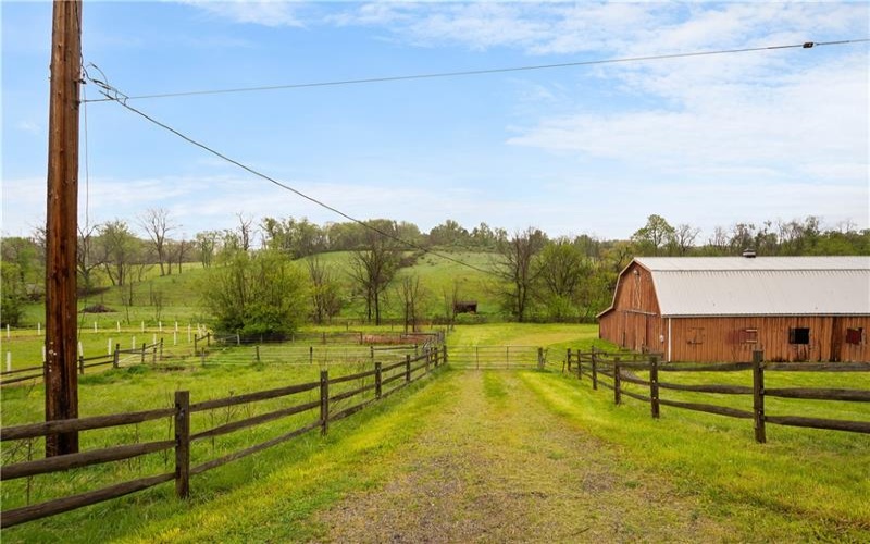 36 Little Mingo Rd, Finleyville, 15332, 5 Bedrooms Bedrooms, ,3.1 BathroomsBathrooms,Farm-acreage-lot,For Sale,Little Mingo Rd,1752790