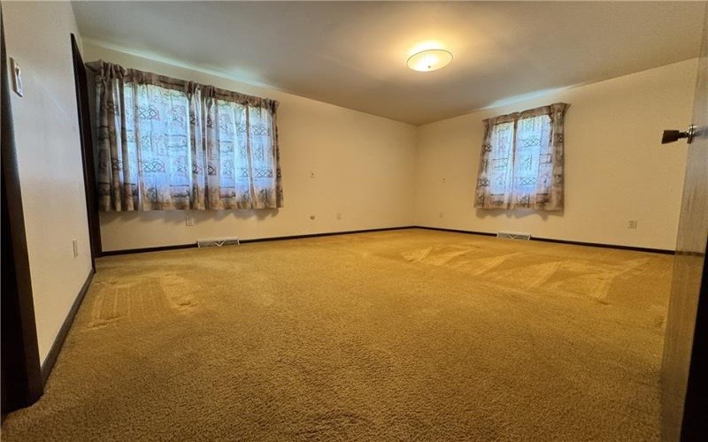 48 Misty Meadows Lane, Uniontown, 15401, 3 Bedrooms Bedrooms, ,2 BathroomsBathrooms,Residential,For Sale,Misty Meadows Lane,1752796