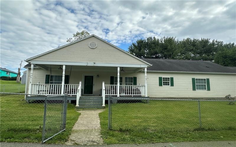 7 Short Street, Richeyville, 15312, 3 Bedrooms Bedrooms, 8 Rooms Rooms,2 BathroomsBathrooms,Residential,For Sale,Short Street,1752834