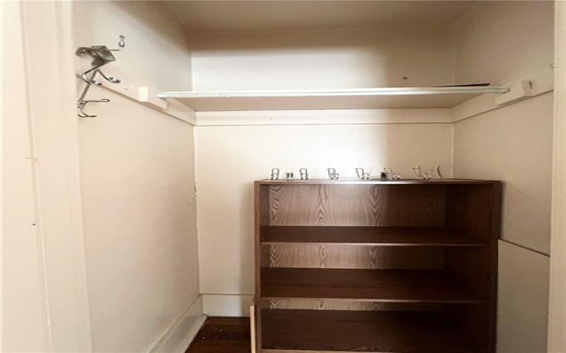 1673 Hancock Avenue, Oklahahoma, 15613, 3 Bedrooms Bedrooms, 7 Rooms Rooms,3 BathroomsBathrooms,Residential,For Sale,Hancock Avenue,1744315