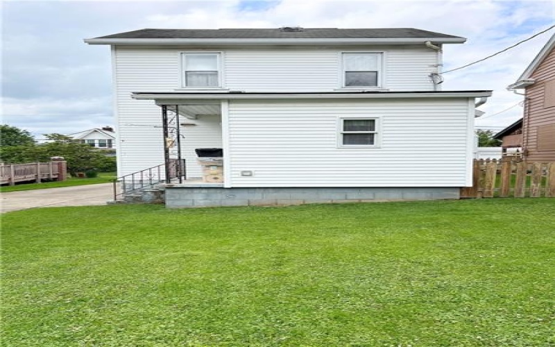 1673 Hancock Avenue, Oklahahoma, 15613, 3 Bedrooms Bedrooms, 7 Rooms Rooms,3 BathroomsBathrooms,Residential,For Sale,Hancock Avenue,1744315