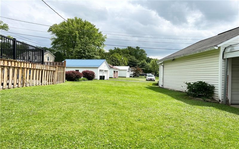 1673 Hancock Avenue, Oklahahoma, 15613, 3 Bedrooms Bedrooms, 7 Rooms Rooms,3 BathroomsBathrooms,Residential,For Sale,Hancock Avenue,1744315