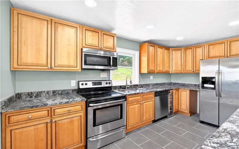 1590 Grange Road, Charleroi, 15022, 3 Bedrooms Bedrooms, 9 Rooms Rooms,2 BathroomsBathrooms,Residential,For Sale,Grange Road,1752665