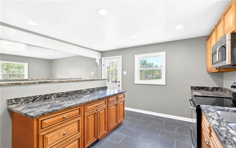 1590 Grange Road, Charleroi, 15022, 3 Bedrooms Bedrooms, 9 Rooms Rooms,2 BathroomsBathrooms,Residential,For Sale,Grange Road,1752665