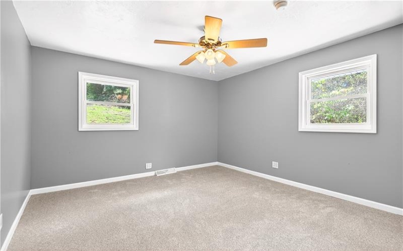 1590 Grange Road, Charleroi, 15022, 3 Bedrooms Bedrooms, 9 Rooms Rooms,2 BathroomsBathrooms,Residential,For Sale,Grange Road,1752665