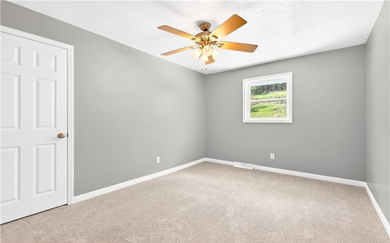 1590 Grange Road, Charleroi, 15022, 3 Bedrooms Bedrooms, 9 Rooms Rooms,2 BathroomsBathrooms,Residential,For Sale,Grange Road,1752665
