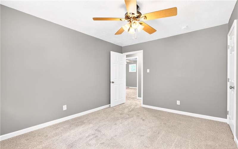 1590 Grange Road, Charleroi, 15022, 3 Bedrooms Bedrooms, 9 Rooms Rooms,2 BathroomsBathrooms,Residential,For Sale,Grange Road,1752665