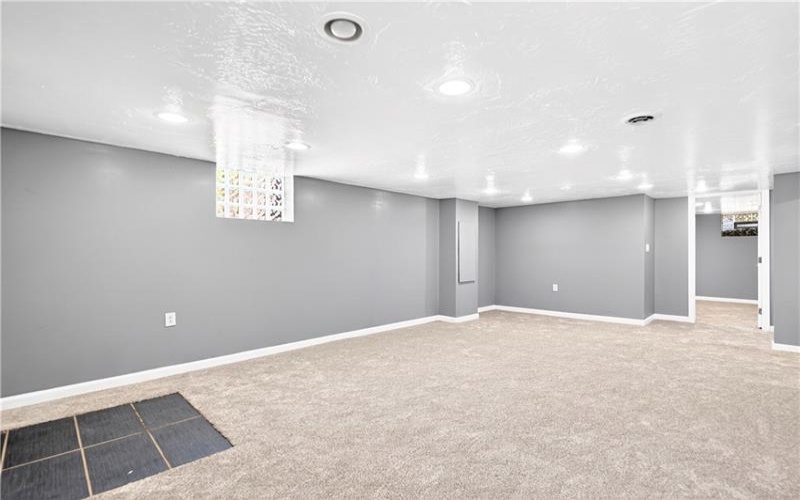 1590 Grange Road, Charleroi, 15022, 3 Bedrooms Bedrooms, 9 Rooms Rooms,2 BathroomsBathrooms,Residential,For Sale,Grange Road,1752665