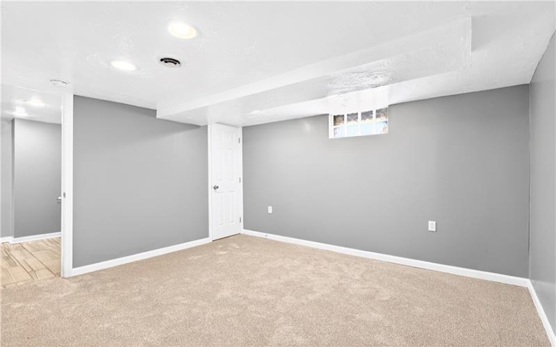 1590 Grange Road, Charleroi, 15022, 3 Bedrooms Bedrooms, 9 Rooms Rooms,2 BathroomsBathrooms,Residential,For Sale,Grange Road,1752665