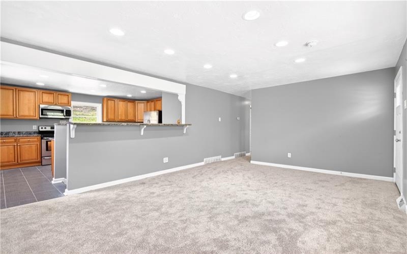 1590 Grange Road, Charleroi, 15022, 3 Bedrooms Bedrooms, 9 Rooms Rooms,2 BathroomsBathrooms,Residential,For Sale,Grange Road,1752665