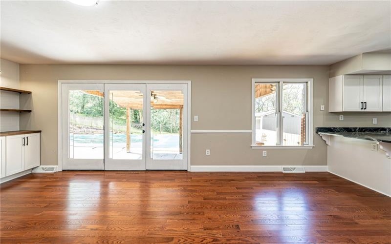 1120 Sandstone Rd, Greensburg, 15601, 4 Bedrooms Bedrooms, 9 Rooms Rooms,3.1 BathroomsBathrooms,Residential,For Sale,Sandstone Rd,1752868