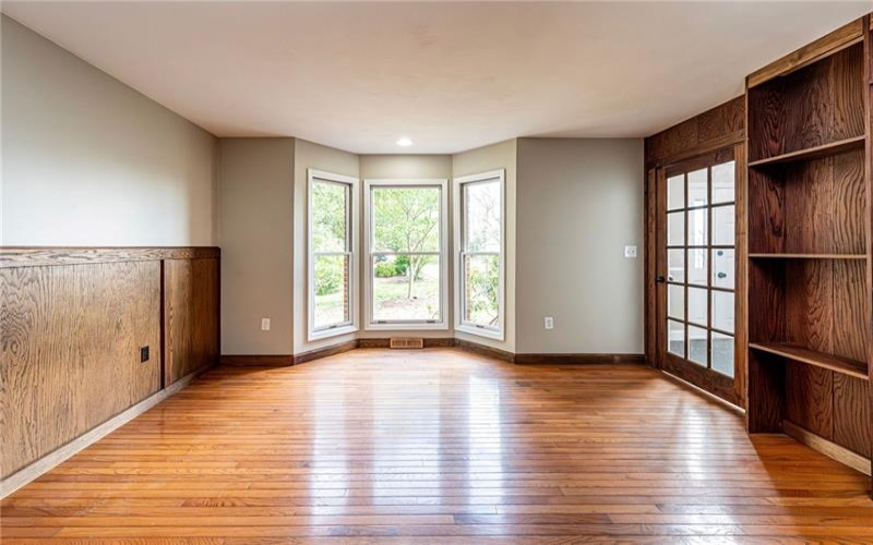 1120 Sandstone Rd, Greensburg, 15601, 4 Bedrooms Bedrooms, 9 Rooms Rooms,3.1 BathroomsBathrooms,Residential,For Sale,Sandstone Rd,1752868