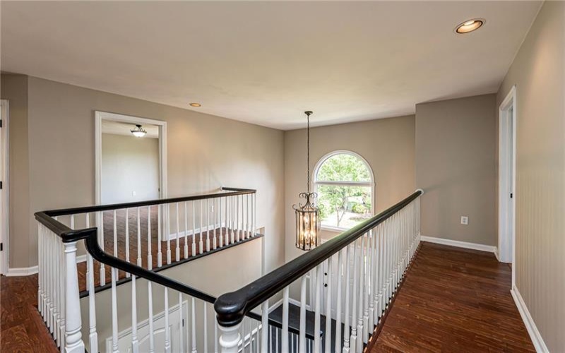1120 Sandstone Rd, Greensburg, 15601, 4 Bedrooms Bedrooms, 9 Rooms Rooms,3.1 BathroomsBathrooms,Residential,For Sale,Sandstone Rd,1752868