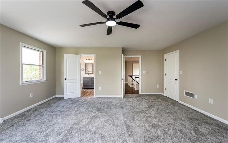 1120 Sandstone Rd, Greensburg, 15601, 4 Bedrooms Bedrooms, 9 Rooms Rooms,3.1 BathroomsBathrooms,Residential,For Sale,Sandstone Rd,1752868