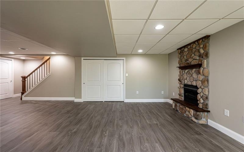 1120 Sandstone Rd, Greensburg, 15601, 4 Bedrooms Bedrooms, 9 Rooms Rooms,3.1 BathroomsBathrooms,Residential,For Sale,Sandstone Rd,1752868