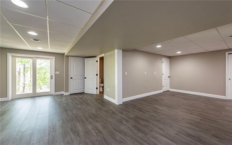 1120 Sandstone Rd, Greensburg, 15601, 4 Bedrooms Bedrooms, 9 Rooms Rooms,3.1 BathroomsBathrooms,Residential,For Sale,Sandstone Rd,1752868