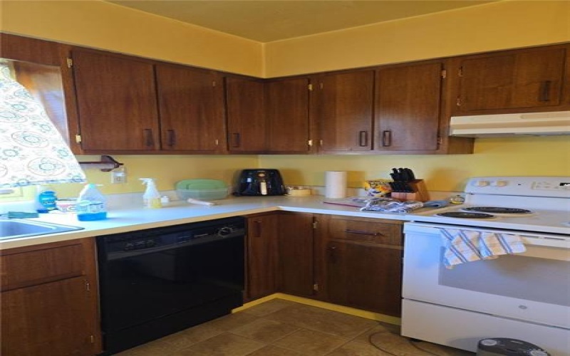 1300 Graham Ave, Monessen, 15062, 3 Bedrooms Bedrooms, 10 Rooms Rooms,2 BathroomsBathrooms,Residential,For Sale,Graham Ave,1751649
