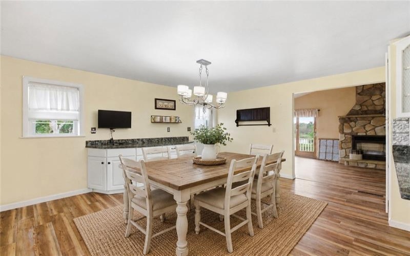 258 Firestone Rd, Greensburg, 15601, 3 Bedrooms Bedrooms, 10 Rooms Rooms,2.1 BathroomsBathrooms,Residential,For Sale,Firestone Rd,1752919