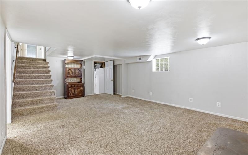 258 Firestone Rd, Greensburg, 15601, 3 Bedrooms Bedrooms, 10 Rooms Rooms,2.1 BathroomsBathrooms,Residential,For Sale,Firestone Rd,1752919