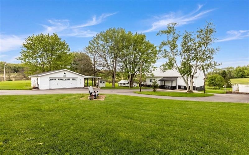 258 Firestone Rd, Greensburg, 15601, 3 Bedrooms Bedrooms, 10 Rooms Rooms,2.1 BathroomsBathrooms,Residential,For Sale,Firestone Rd,1752919