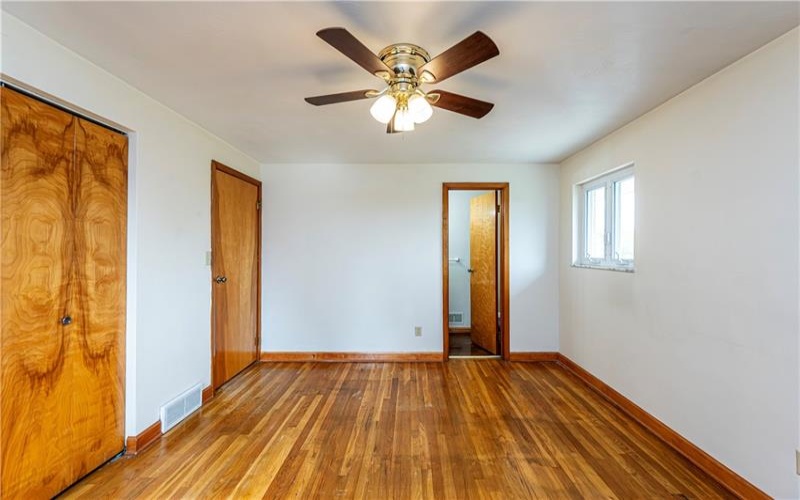 129 FRANKLIN DRIVE, GREENSBURG, 15601, 3 Bedrooms Bedrooms, 10 Rooms Rooms,1.1 BathroomsBathrooms,Residential,For Sale,FRANKLIN DRIVE,1752630