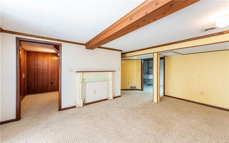 129 FRANKLIN DRIVE, GREENSBURG, 15601, 3 Bedrooms Bedrooms, 10 Rooms Rooms,1.1 BathroomsBathrooms,Residential,For Sale,FRANKLIN DRIVE,1752630
