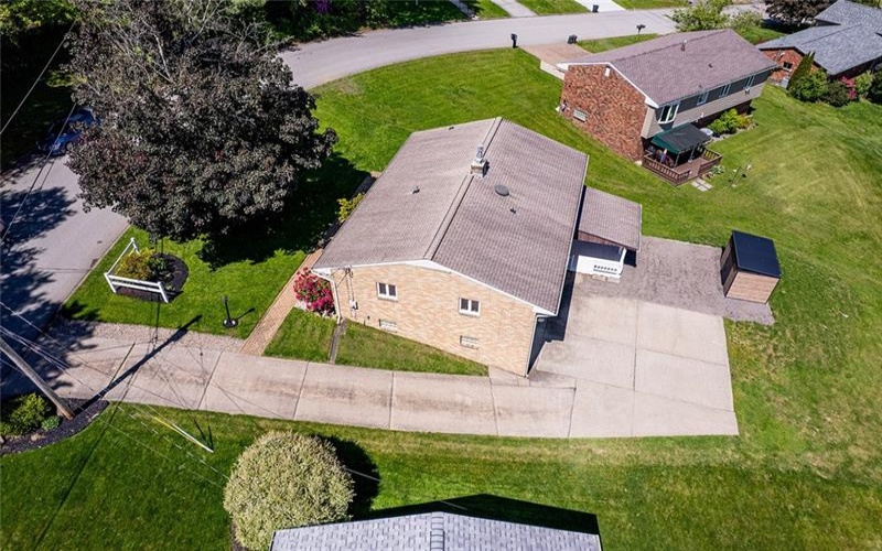 129 FRANKLIN DRIVE, GREENSBURG, 15601, 3 Bedrooms Bedrooms, 10 Rooms Rooms,1.1 BathroomsBathrooms,Residential,For Sale,FRANKLIN DRIVE,1752630
