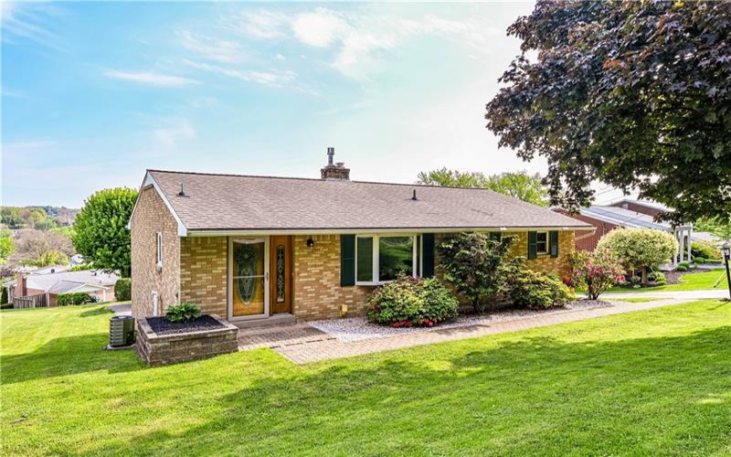 129 FRANKLIN DRIVE, GREENSBURG, 15601, 3 Bedrooms Bedrooms, 10 Rooms Rooms,1.1 BathroomsBathrooms,Residential,For Sale,FRANKLIN DRIVE,1752630