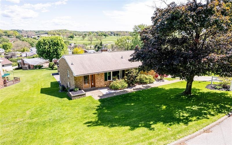 129 FRANKLIN DRIVE, GREENSBURG, 15601, 3 Bedrooms Bedrooms, 10 Rooms Rooms,1.1 BathroomsBathrooms,Residential,For Sale,FRANKLIN DRIVE,1752630