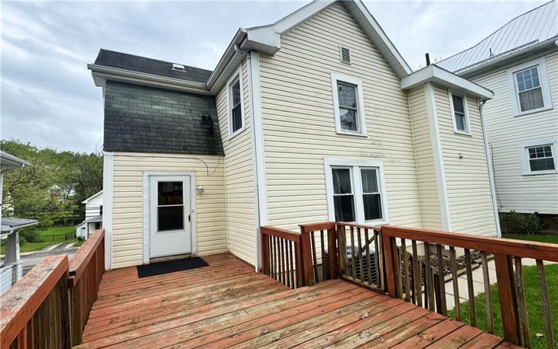 735 Maiden St, Washington, 15301, 2 Bedrooms Bedrooms, 7 Rooms Rooms,2 BathroomsBathrooms,Residential,For Sale,Maiden St,1752928