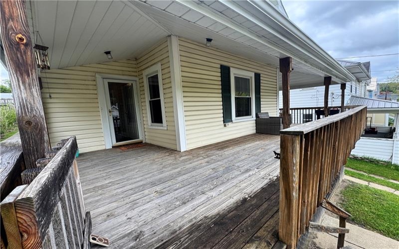 735 Maiden St, Washington, 15301, 2 Bedrooms Bedrooms, 7 Rooms Rooms,2 BathroomsBathrooms,Residential,For Sale,Maiden St,1752928