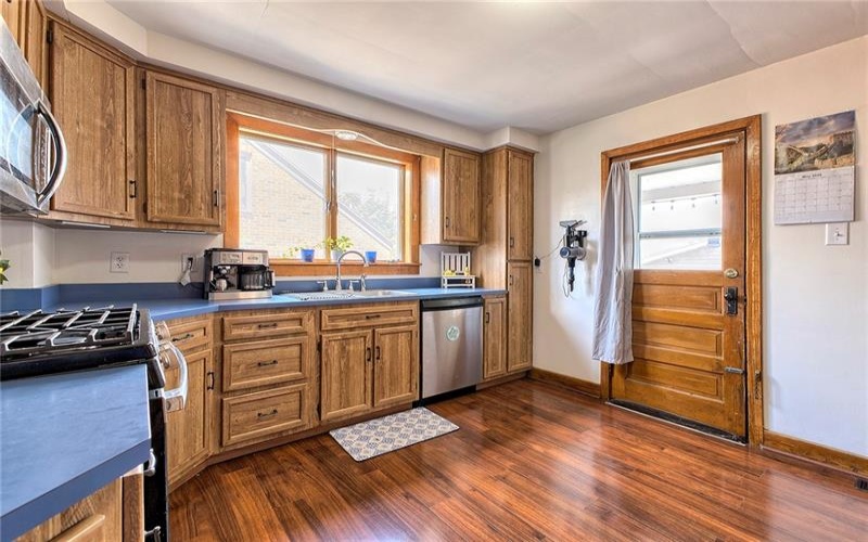 155 Lenox St, Uniontown, 15401, 4 Bedrooms Bedrooms, 7 Rooms Rooms,2.1 BathroomsBathrooms,Residential,For Sale,Lenox St,1752929