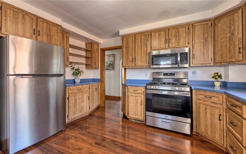 155 Lenox St, Uniontown, 15401, 4 Bedrooms Bedrooms, 7 Rooms Rooms,2.1 BathroomsBathrooms,Residential,For Sale,Lenox St,1752929