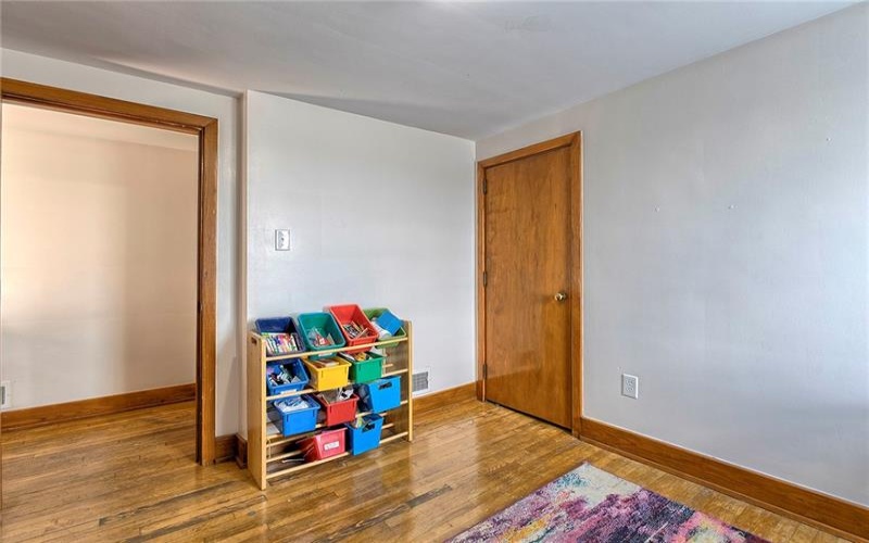 155 Lenox St, Uniontown, 15401, 4 Bedrooms Bedrooms, 7 Rooms Rooms,2.1 BathroomsBathrooms,Residential,For Sale,Lenox St,1752929