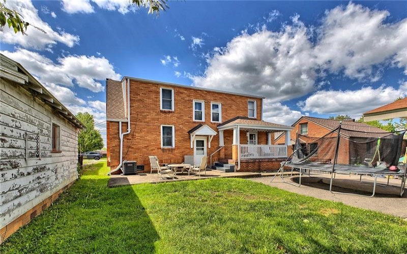 155 Lenox St, Uniontown, 15401, 4 Bedrooms Bedrooms, 7 Rooms Rooms,2.1 BathroomsBathrooms,Residential,For Sale,Lenox St,1752929