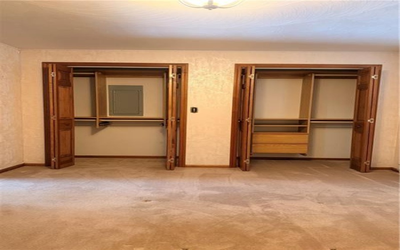 108 Oriole Drive, New Alexandria, 15670, 4 Bedrooms Bedrooms, ,2 BathroomsBathrooms,Residential,For Sale,Oriole Drive,1739444