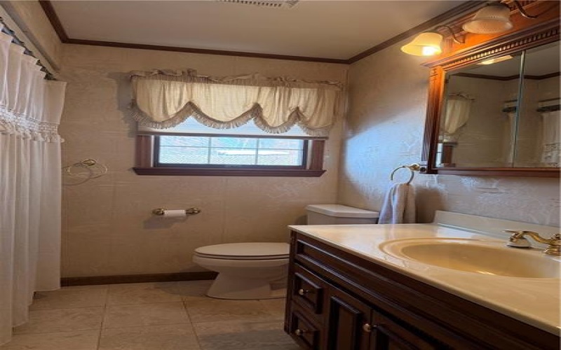 108 Oriole Drive, New Alexandria, 15670, 4 Bedrooms Bedrooms, ,2 BathroomsBathrooms,Residential,For Sale,Oriole Drive,1739444