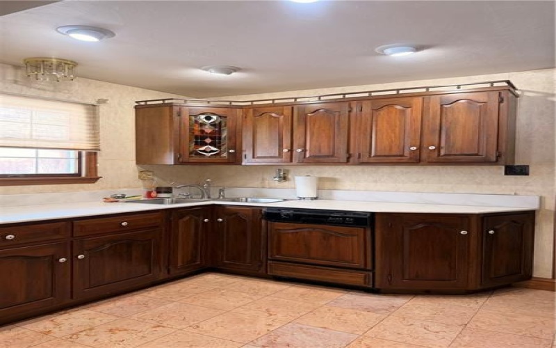 108 Oriole Drive, New Alexandria, 15670, 4 Bedrooms Bedrooms, ,2 BathroomsBathrooms,Residential,For Sale,Oriole Drive,1739444