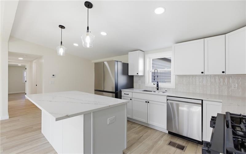 265 Ewing St, Meadow Lands, 15347, 3 Bedrooms Bedrooms, 9 Rooms Rooms,2 BathroomsBathrooms,Residential,For Sale,Ewing St,1748571