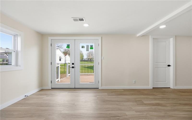 265 Ewing St, Meadow Lands, 15347, 3 Bedrooms Bedrooms, 9 Rooms Rooms,2 BathroomsBathrooms,Residential,For Sale,Ewing St,1748571