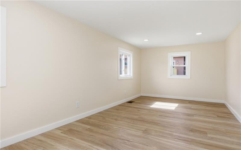 265 Ewing St, Meadow Lands, 15347, 3 Bedrooms Bedrooms, 9 Rooms Rooms,2 BathroomsBathrooms,Residential,For Sale,Ewing St,1748571
