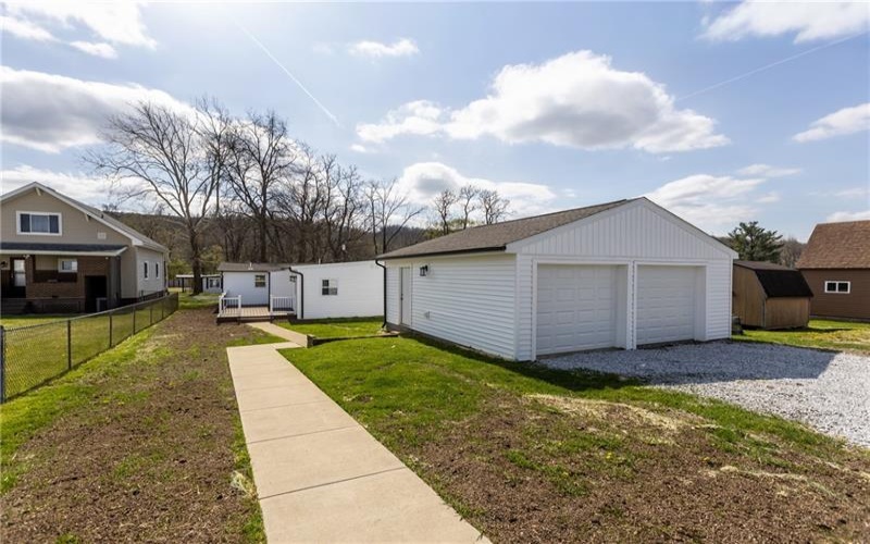 265 Ewing St, Meadow Lands, 15347, 3 Bedrooms Bedrooms, 9 Rooms Rooms,2 BathroomsBathrooms,Residential,For Sale,Ewing St,1748571
